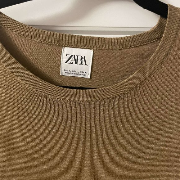 Zara Sweater - Picture 2 of 3